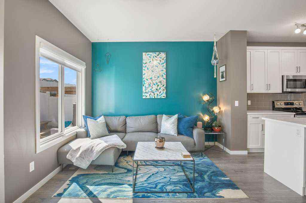 MLS® A2249387 - 38 Cole Way  in Crestview Sylvan Lake, Residential