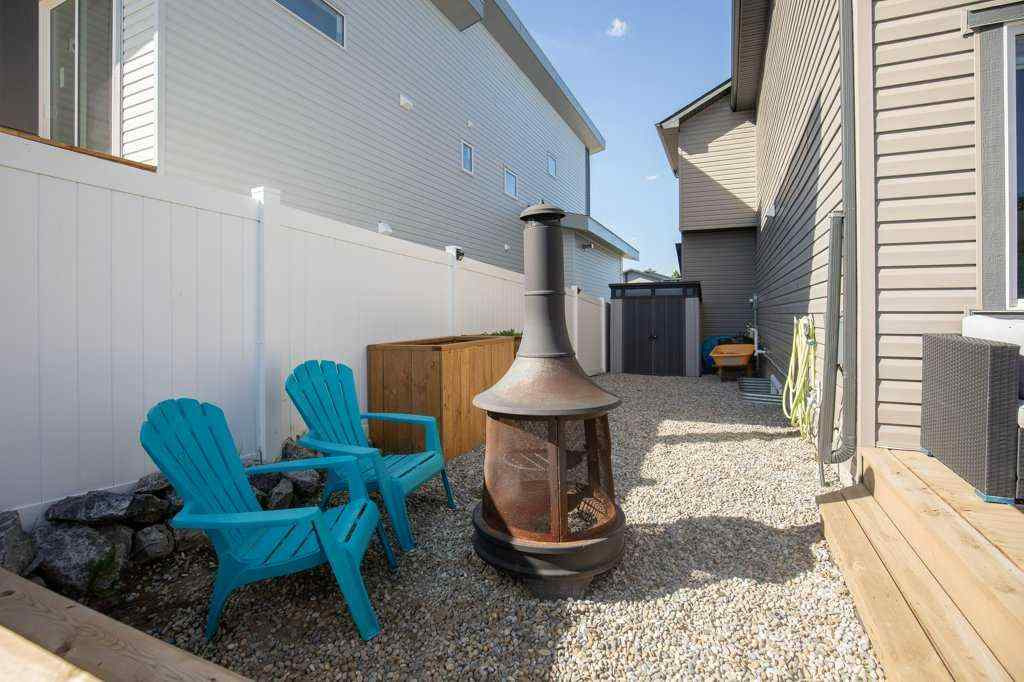 MLS® A2249387 - 38 Cole Way  in Crestview Sylvan Lake, Residential
