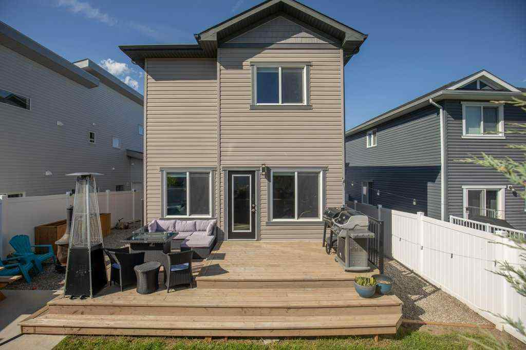 MLS® A2249387 - 38 Cole Way  in Crestview Sylvan Lake, Residential