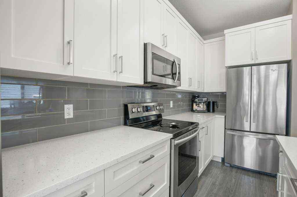 MLS® A2249387 - 38 Cole Way  in Crestview Sylvan Lake, Residential