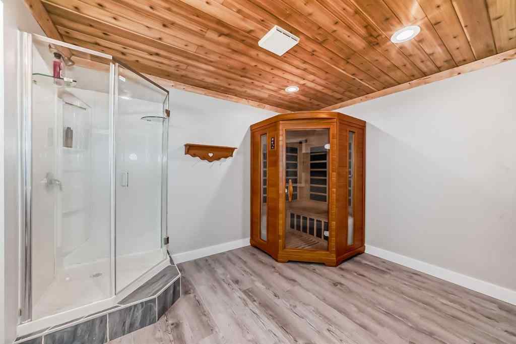MLS® A2249389 - 41 Edge Close  in Eastview Estates Red Deer, Residential