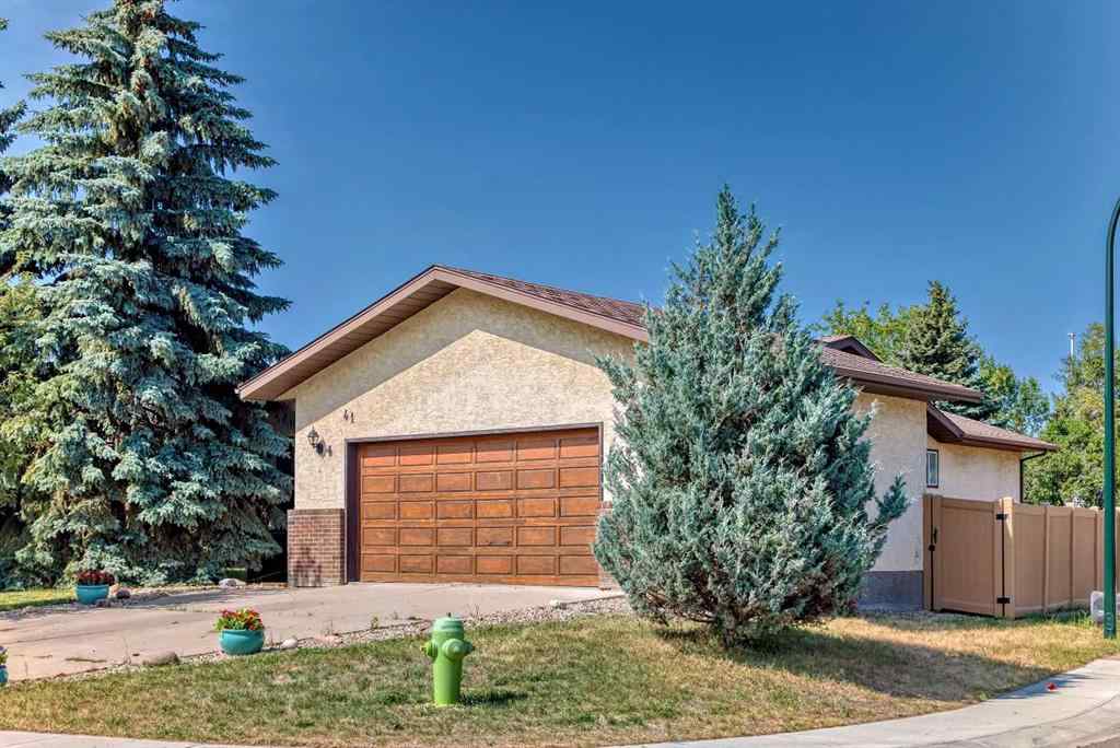 MLS® A2249389 - 41 Edge Close  in Eastview Estates Red Deer, Residential