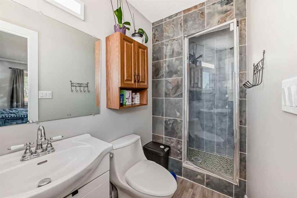 MLS® A2249389 - 41 Edge Close  in Eastview Estates Red Deer, Residential