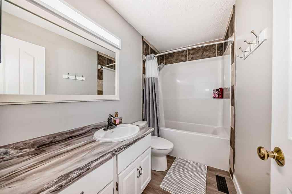 MLS® A2249389 - 41 Edge Close  in Eastview Estates Red Deer, Residential