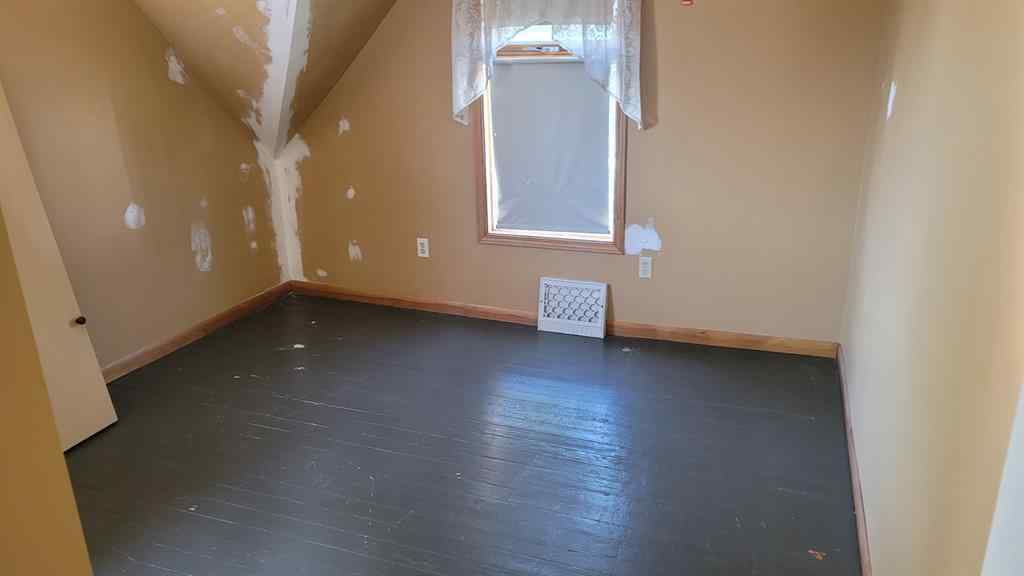 MLS® A2249390 - 5102 49 Street  in NONE Castor, Residential