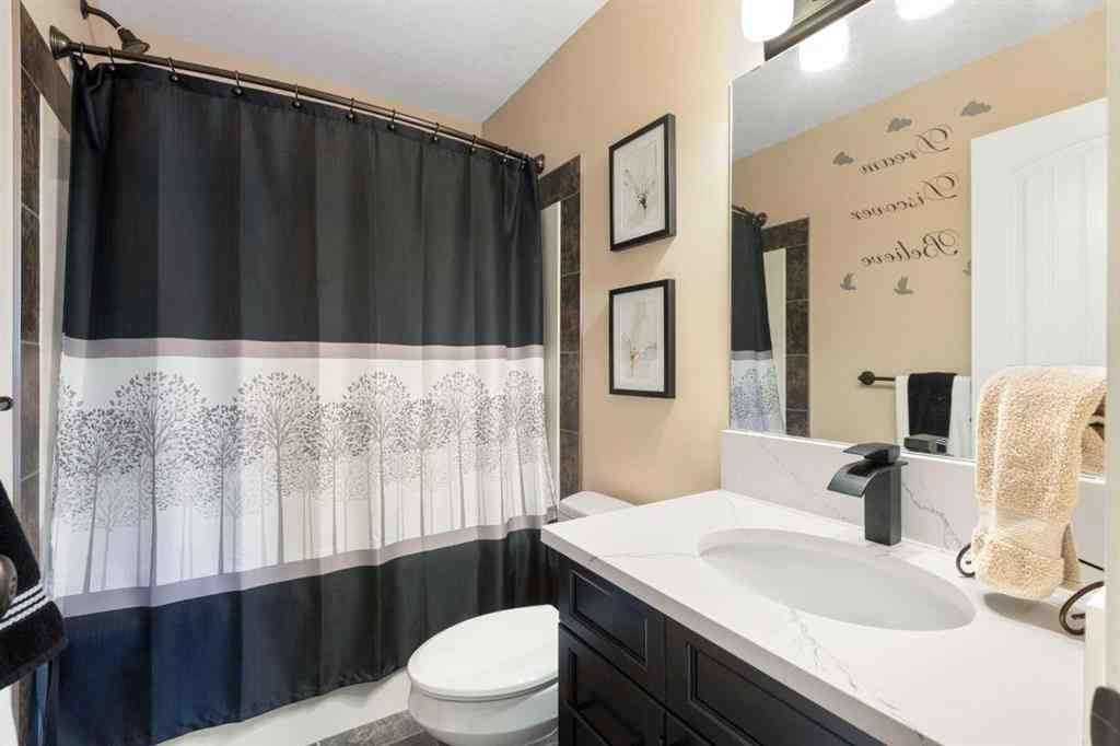 MLS® A2249393 - 164 Hillcrest Boulevard  in Hillview Estates Strathmore, Residential