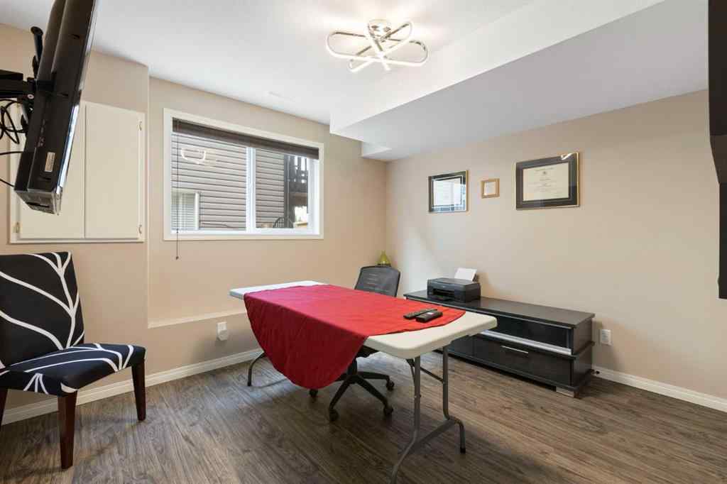 MLS® A2249393 - 164 Hillcrest Boulevard  in Hillview Estates Strathmore, Residential