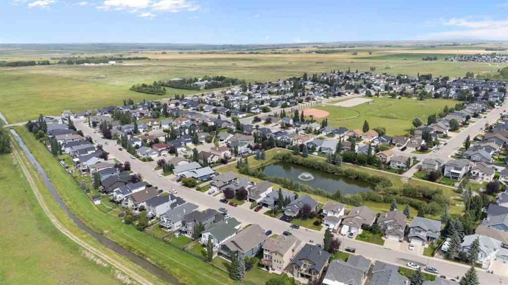 MLS® A2249393 - 164 Hillcrest Boulevard  in Hillview Estates Strathmore, Residential
