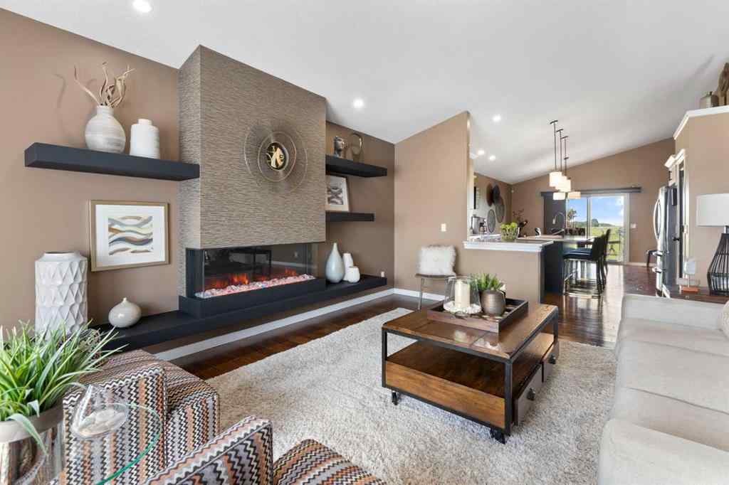 MLS® A2249393 - 164 Hillcrest Boulevard  in Hillview Estates Strathmore, Residential