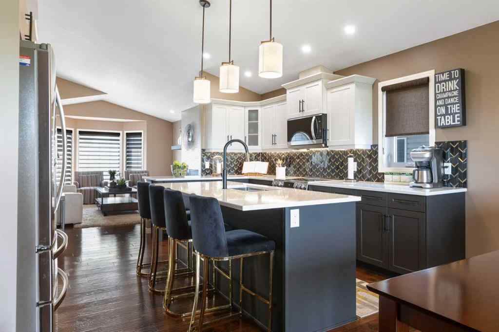 MLS® A2249393 - 164 Hillcrest Boulevard  in Hillview Estates Strathmore, Residential