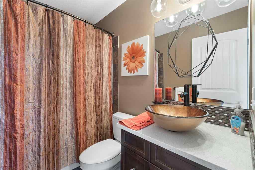 MLS® A2249393 - 164 Hillcrest Boulevard  in Hillview Estates Strathmore, Residential