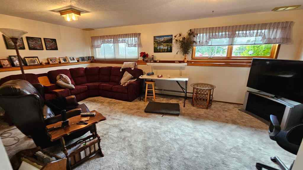 MLS® A2249394 - 200 Loyalist Avenue  in NONE Veteran, Residential