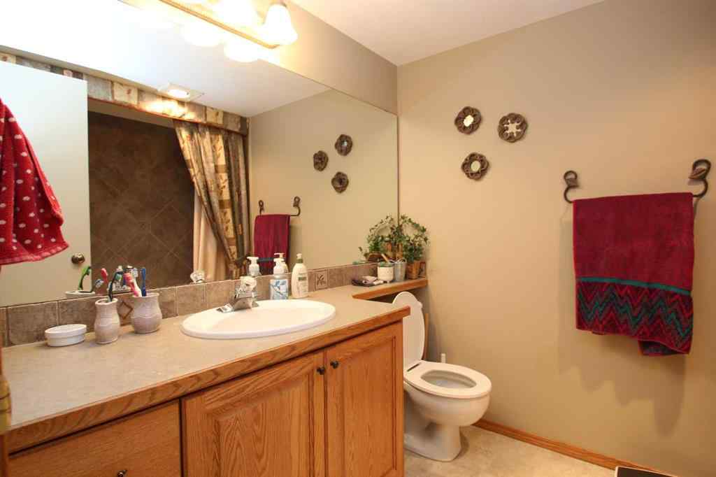 MLS® A2249396 - 185 Allan Street  in Anders Park Red Deer, Residential