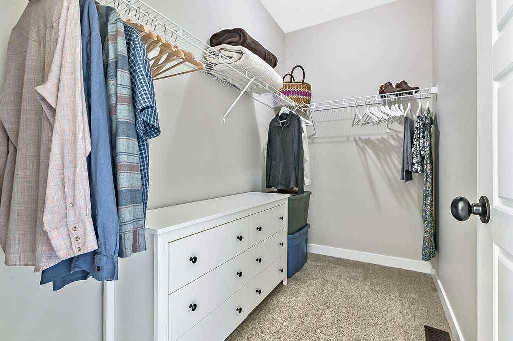 MLS® A2249397 - 443 Seclusion Valley Drive  in NONE Diamond Valley, Residential