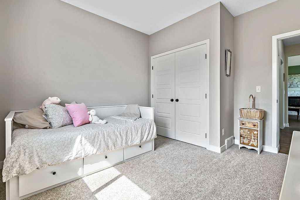 MLS® A2249397 - 443 Seclusion Valley Drive  in NONE Diamond Valley, Residential