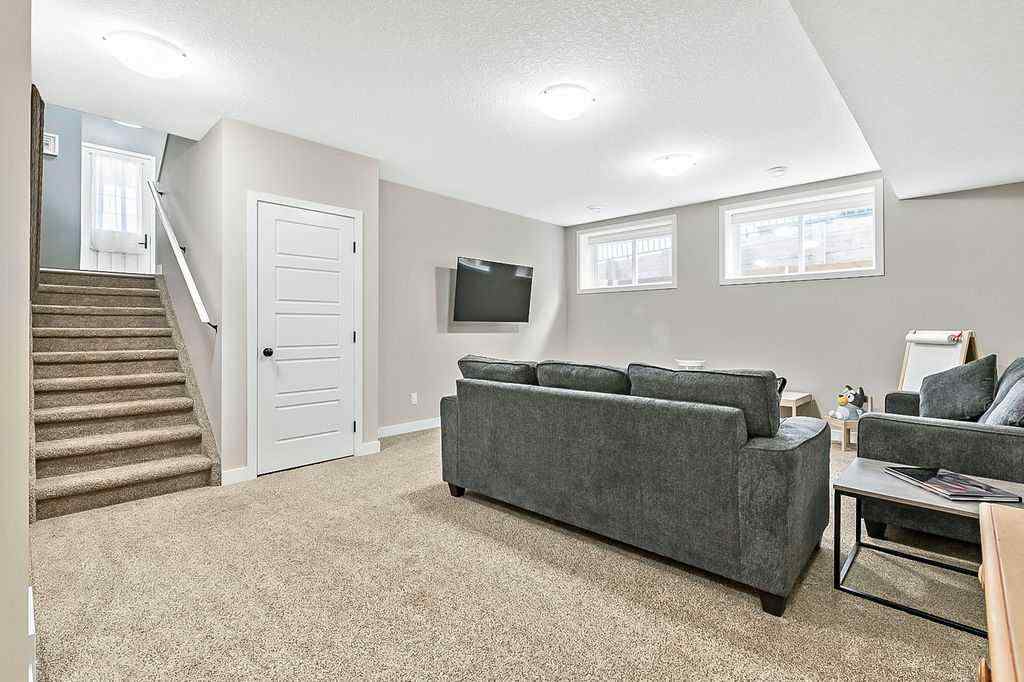 MLS® A2249397 - 443 Seclusion Valley Drive  in NONE Diamond Valley, Residential