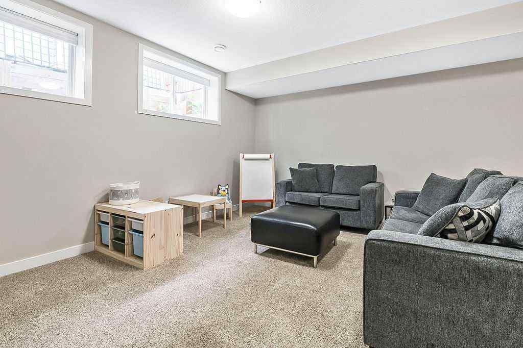 MLS® A2249397 - 443 Seclusion Valley Drive  in NONE Diamond Valley, Residential