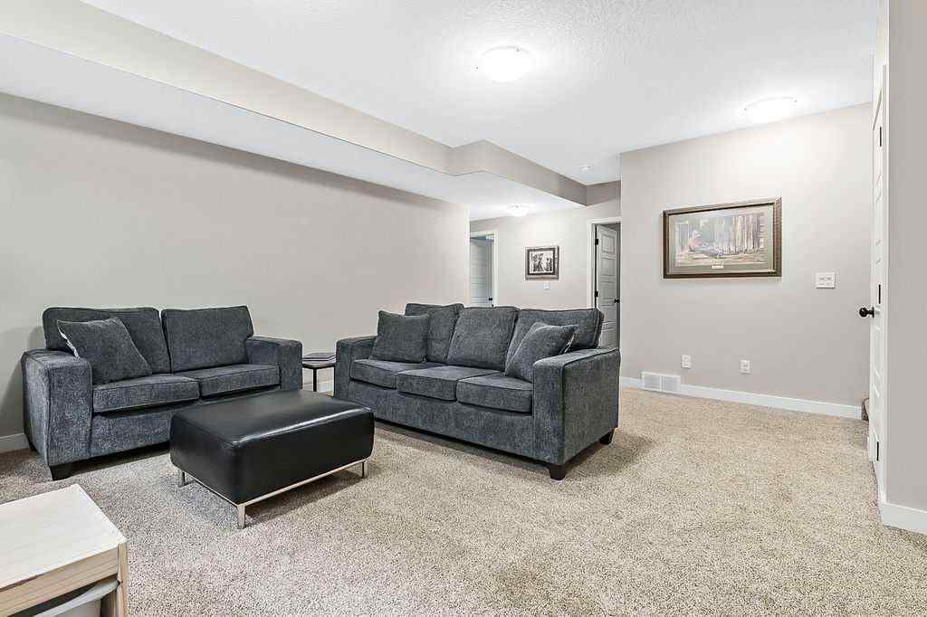 MLS® A2249397 - 443 Seclusion Valley Drive  in NONE Diamond Valley, Residential