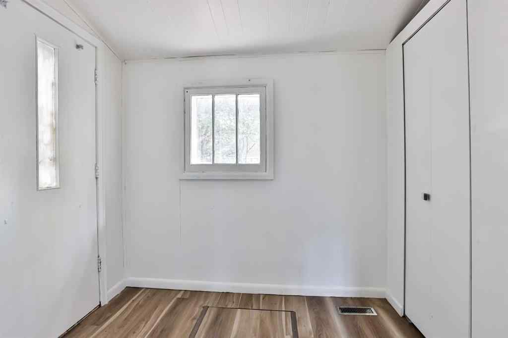 MLS® A2249409 - 1102 13 Street N in St Edwards Lethbridge, Residential