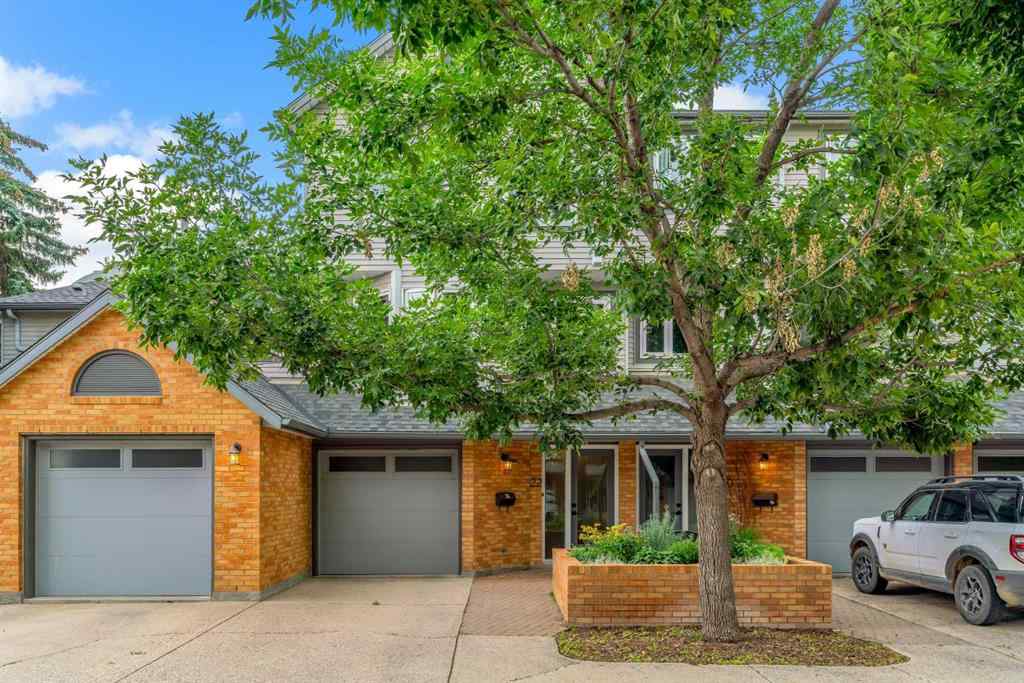 MLS® A2249410 - 22 Coachway Green SW in Coach Hill Calgary, Residential
