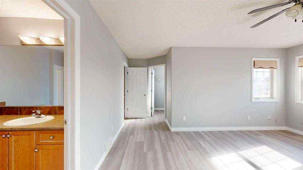 MLS® A2249414 - 334 Grosbeak Way  in Eagle Ridge Fort McMurray, Residential