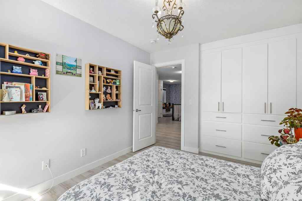 MLS® A2249415 - 10 Cranbrook Hill SE in Cranston Calgary, Residential