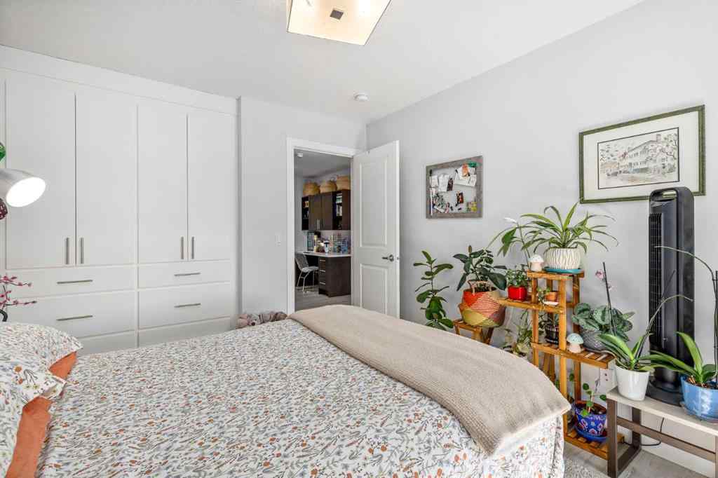 MLS® A2249415 - 10 Cranbrook Hill SE in Cranston Calgary, Residential