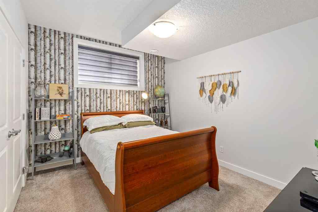 MLS® A2249415 - 10 Cranbrook Hill SE in Cranston Calgary, Residential