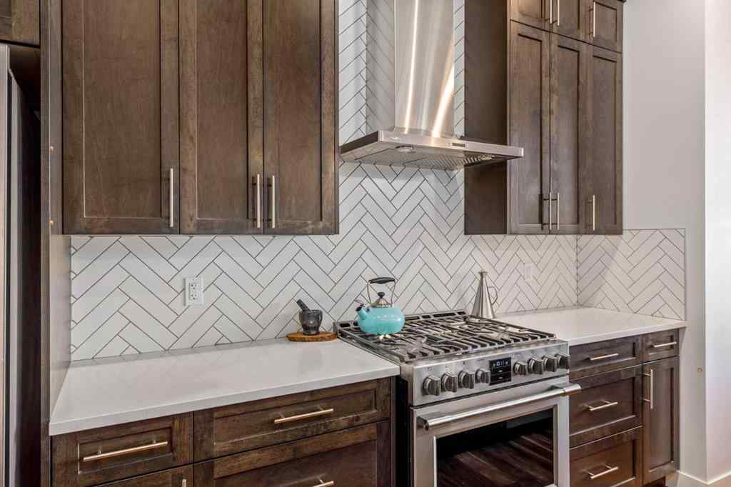 MLS® A2249415 - 10 Cranbrook Hill SE in Cranston Calgary, Residential