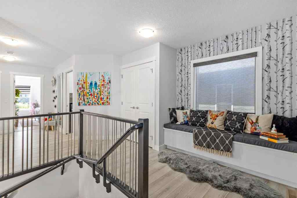 MLS® A2249415 - 10 Cranbrook Hill SE in Cranston Calgary, Residential