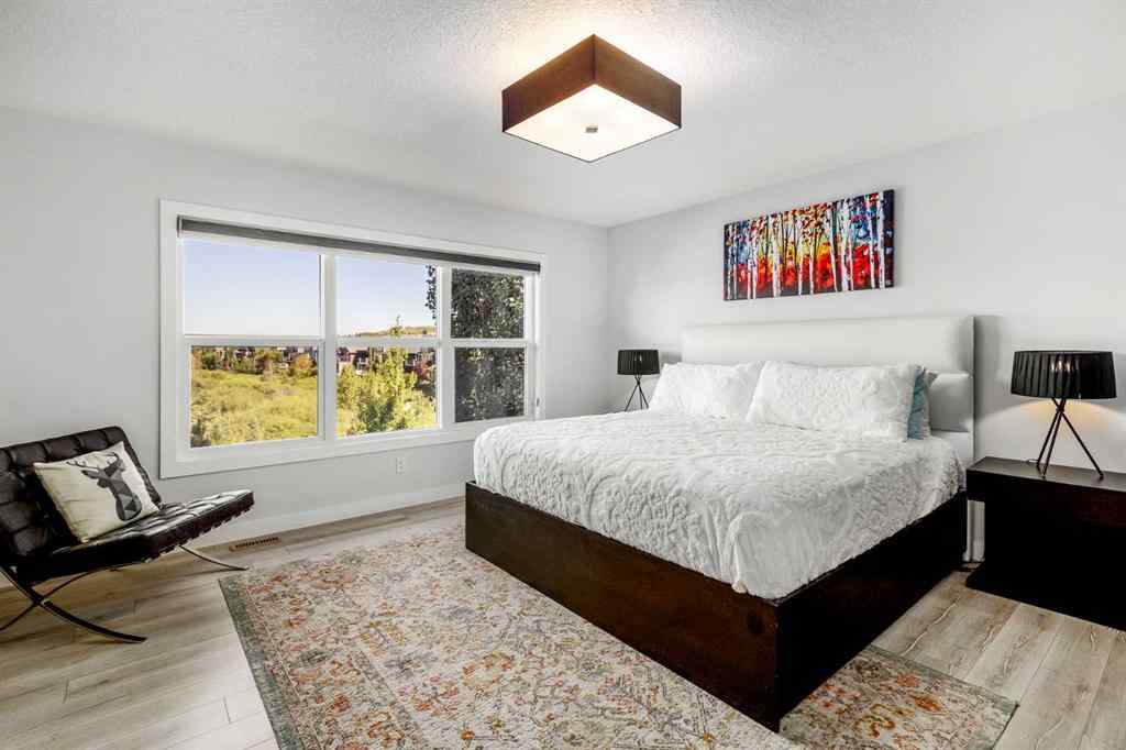 MLS® A2249415 - 10 Cranbrook Hill SE in Cranston Calgary, Residential