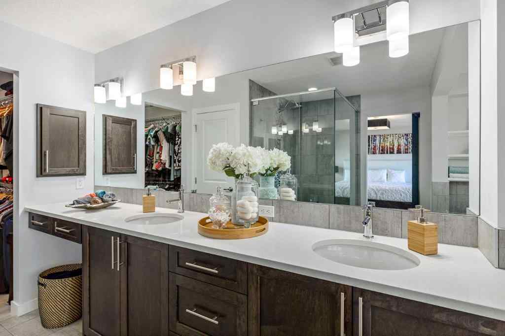 MLS® A2249415 - 10 Cranbrook Hill SE in Cranston Calgary, Residential