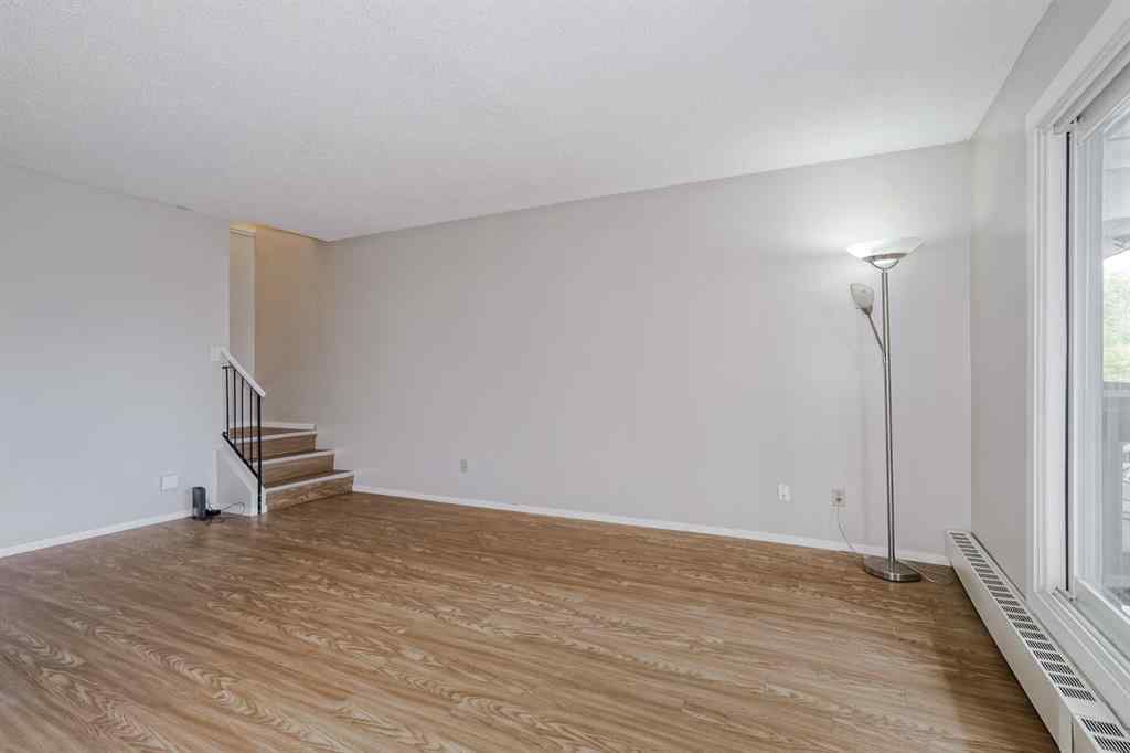 MLS® A2249417 - Unit #72 3519 49 Street NW in Varsity Calgary, Residential