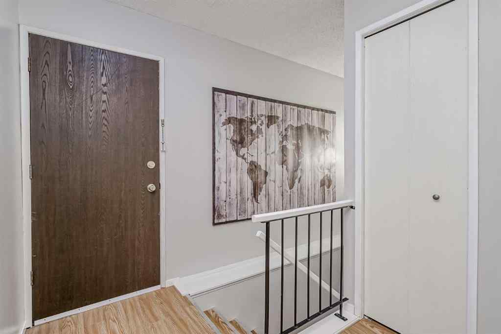 MLS® A2249417 - Unit #72 3519 49 Street NW in Varsity Calgary, Residential