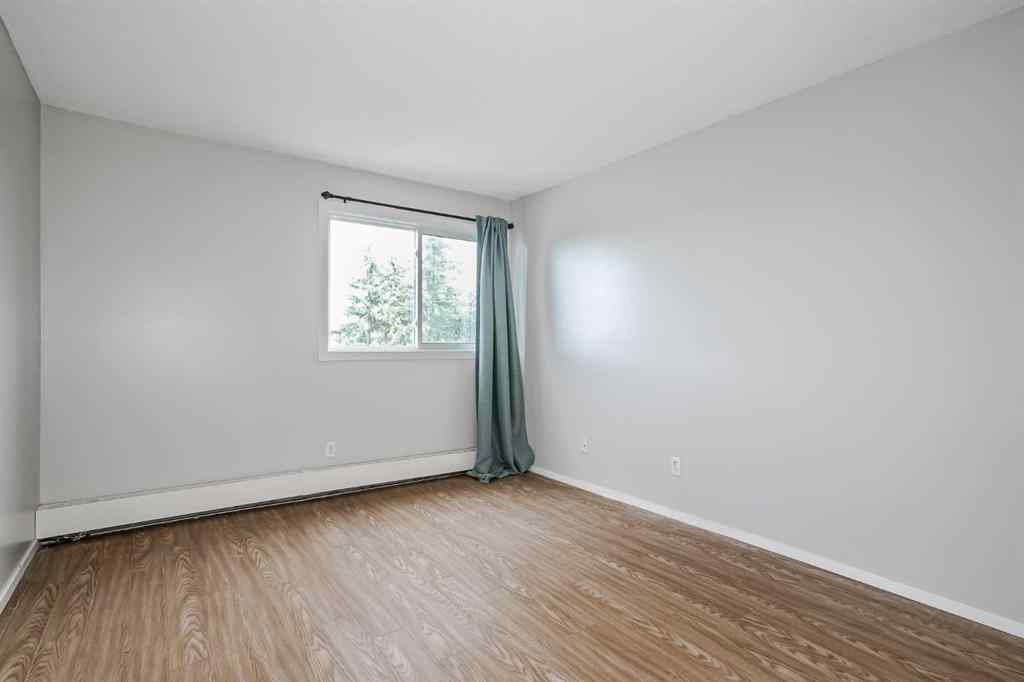 MLS® A2249417 - Unit #72 3519 49 Street NW in Varsity Calgary, Residential