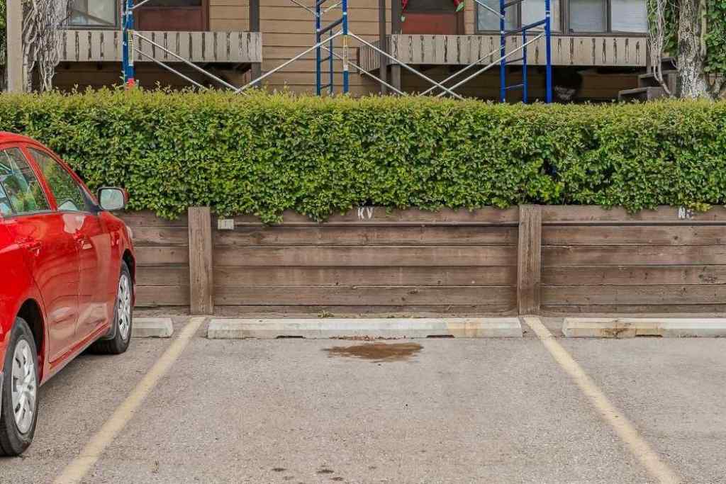 MLS® A2249417 - Unit #72 3519 49 Street NW in Varsity Calgary, Residential