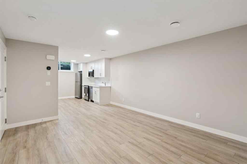 MLS® A2249427 - 4 Alderwood Close SE in Acadia Calgary, Residential