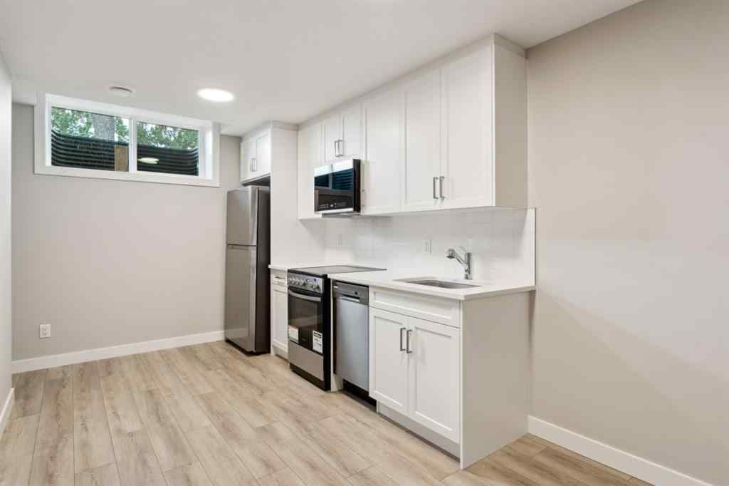 MLS® A2249427 - 4 Alderwood Close SE in Acadia Calgary, Residential