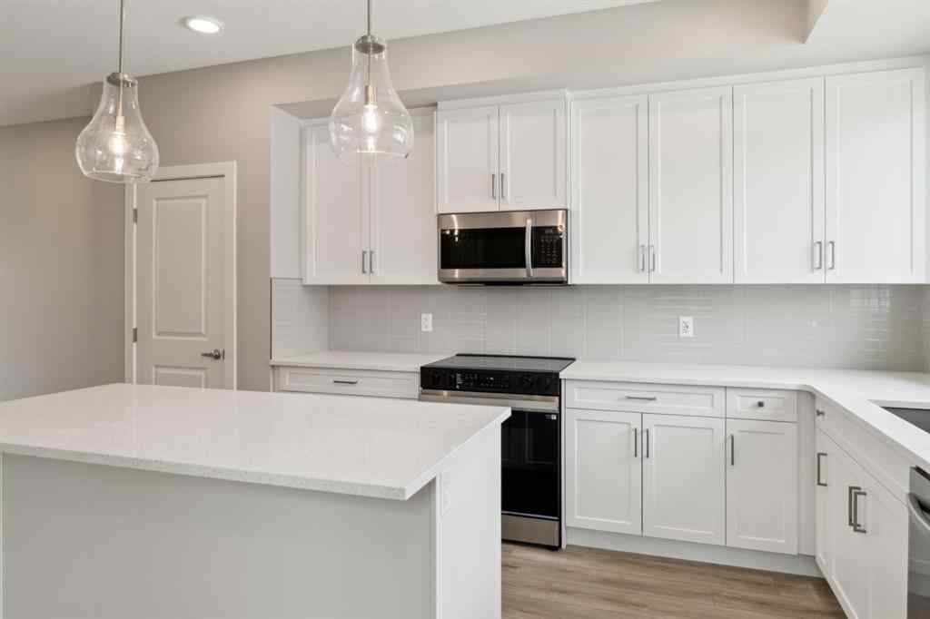 MLS® A2249427 - 4 Alderwood Close SE in Acadia Calgary, Residential