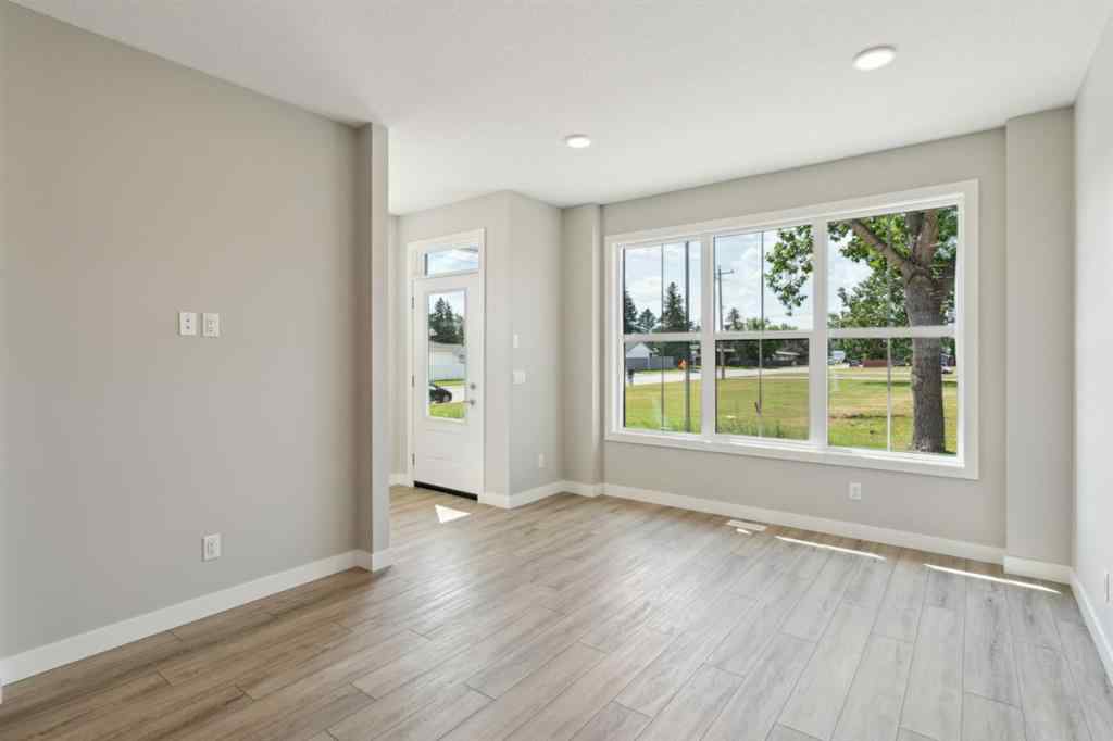 MLS® A2249430 - 10 Alderwood Close SE in Acadia Calgary, Residential