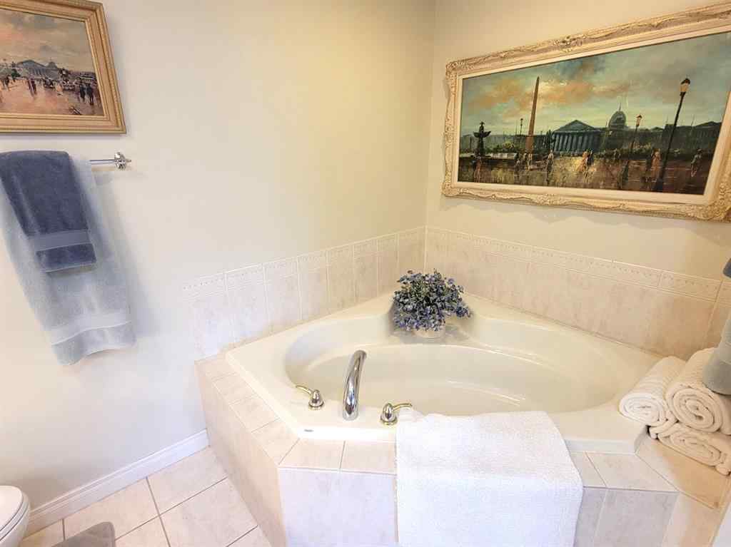 MLS® A2249437 - Unit #408 60 24 Avenue SW in Erlton Calgary, Residential