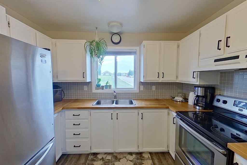 MLS® A2249440 - 4522 31 Street   in Athabasca Town Athabasca, Residential