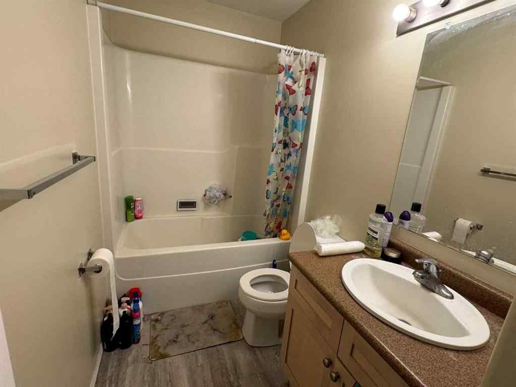 MLS® A2249451 - Unit #5 4729 18 Street  in Wallacefield Lloydminster, Residential