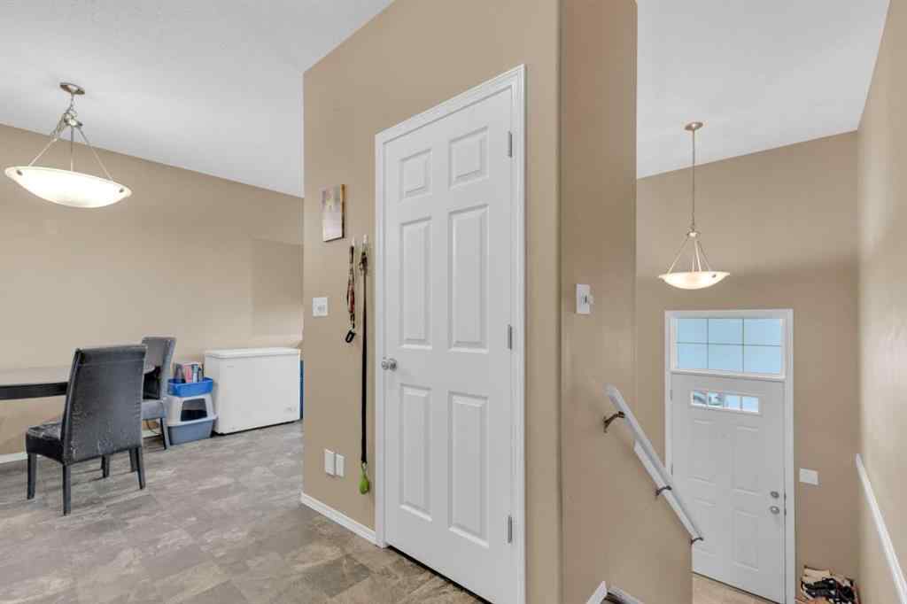 MLS® A2249462 - 5461 Prairie Ridge Avenue  in Panorama Estates Blackfalds, Residential