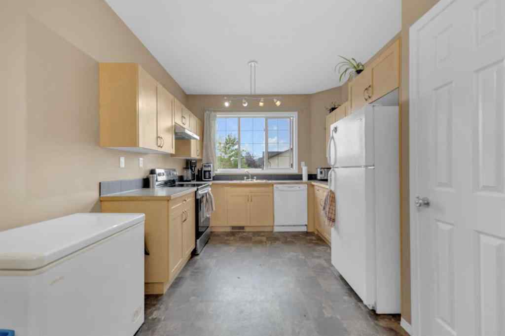 MLS® A2249462 - 5461 Prairie Ridge Avenue  in Panorama Estates Blackfalds, Residential