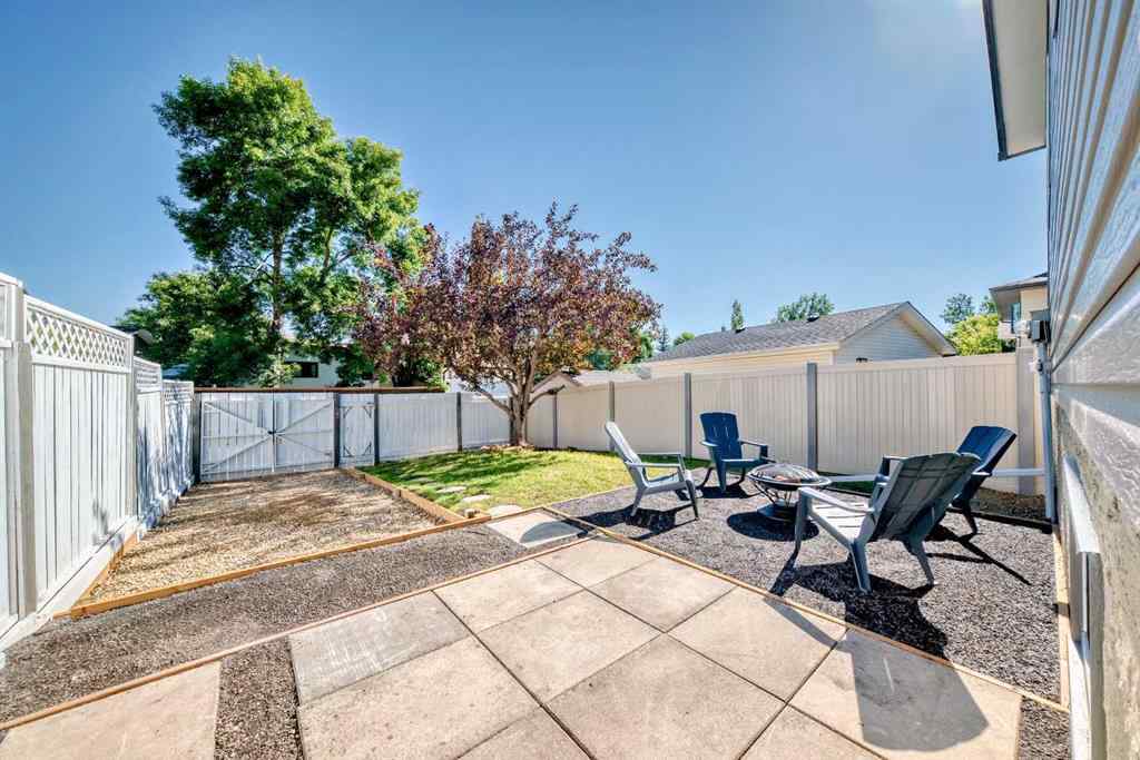 MLS® A2249467 - 102 Sunbank Way SE in Sundance Calgary, Residential