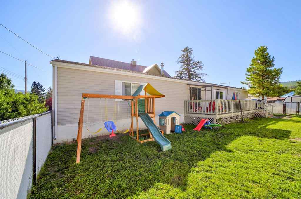 MLS® A2249470 - 1117 231 Street  in NONE Hillcrest, Residential