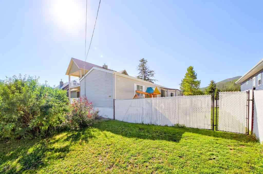 MLS® A2249470 - 1117 231 Street  in NONE Hillcrest, Residential