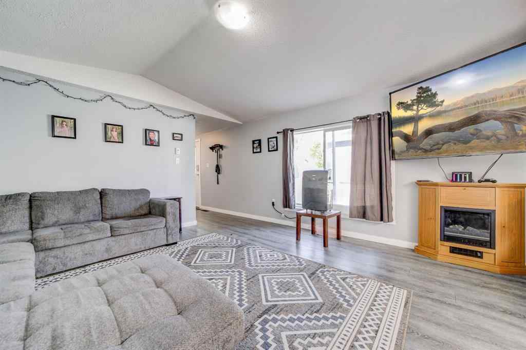 MLS® A2249470 - 1117 231 Street  in NONE Hillcrest, Residential
