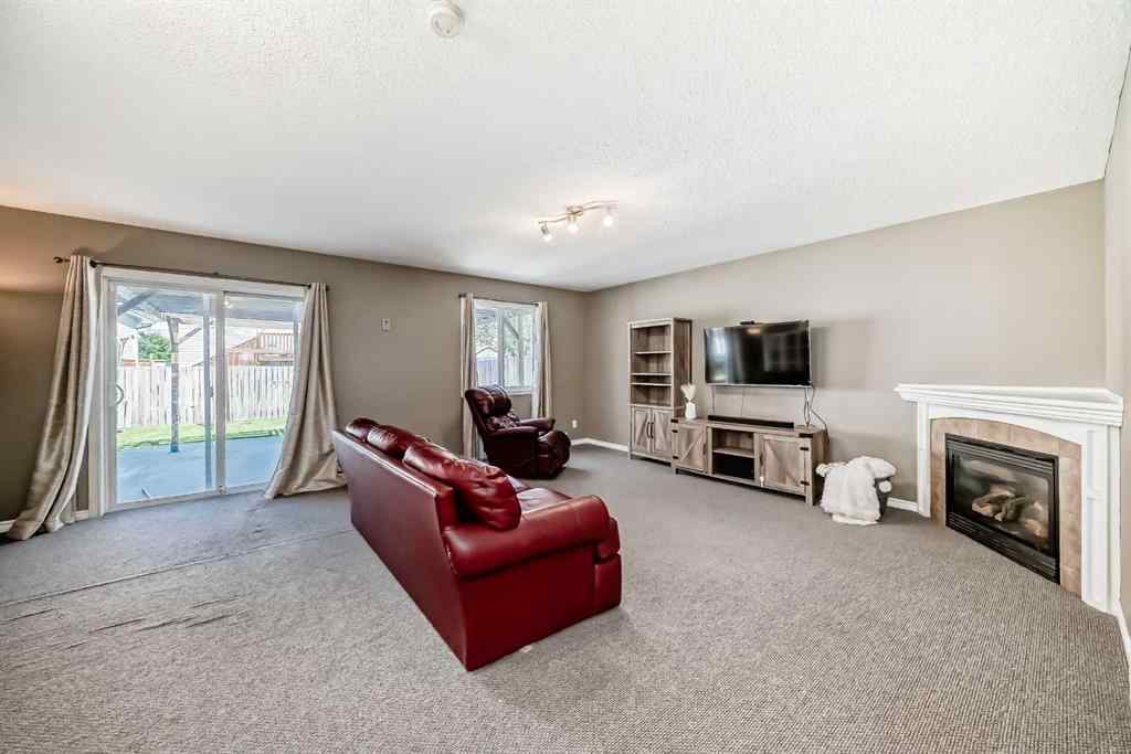 MLS® A2249471 - 108 Hillview Drive  in Hillview Estates Strathmore, Residential